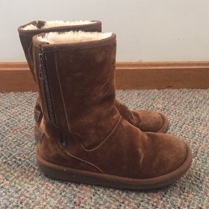 UGG zip-up boots